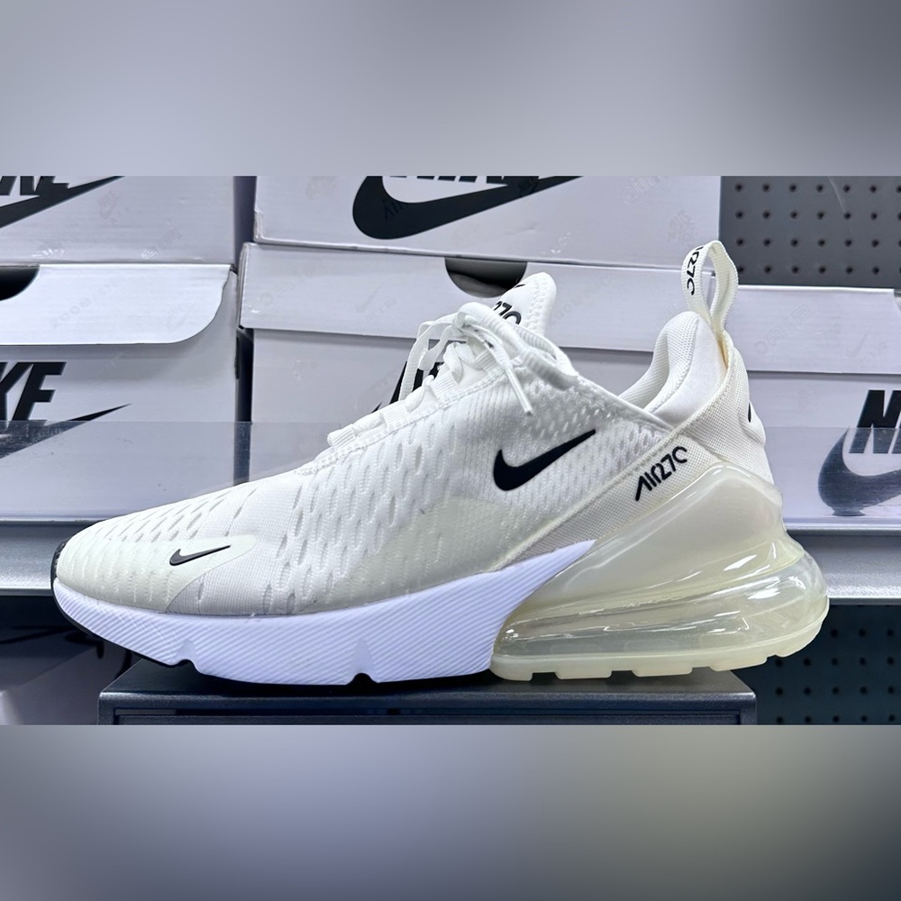 Nike Women's Air Max 270 Shoes Size 9 - Sail black coconut milk color - Picture 4 of 8